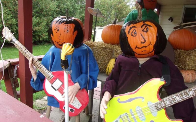 pumpkin guitarists